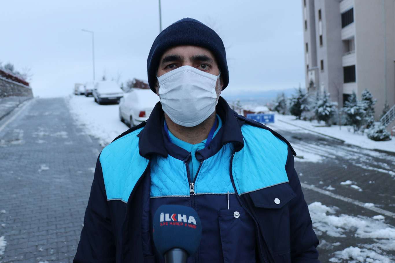 Malatyalılar mevsimin ilk kar yağışını sevinçle karşıladı Malatyalılar mevsimin ilk kar yağışını sevinçle karşıladı